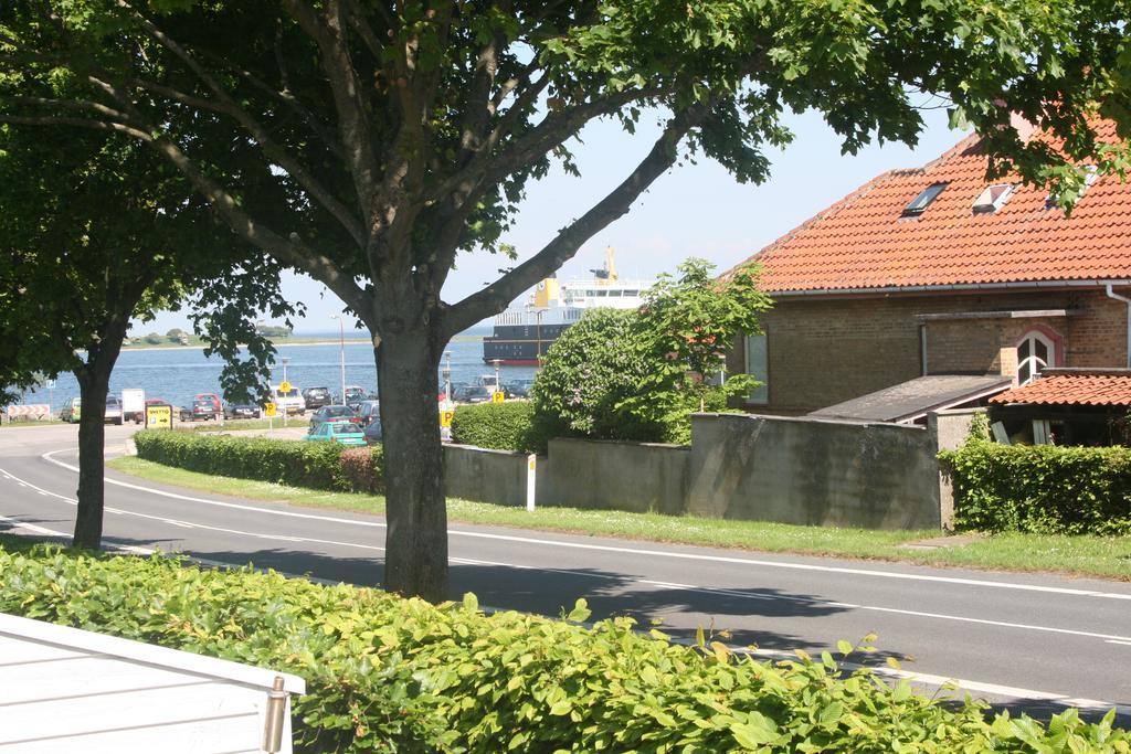 Aero Marina Villa Aeroskobing Exterior photo